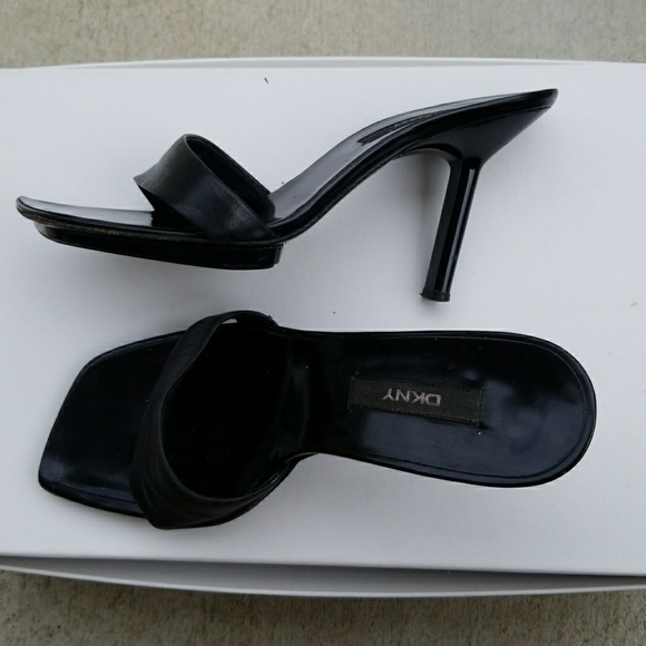 dkny black heels
